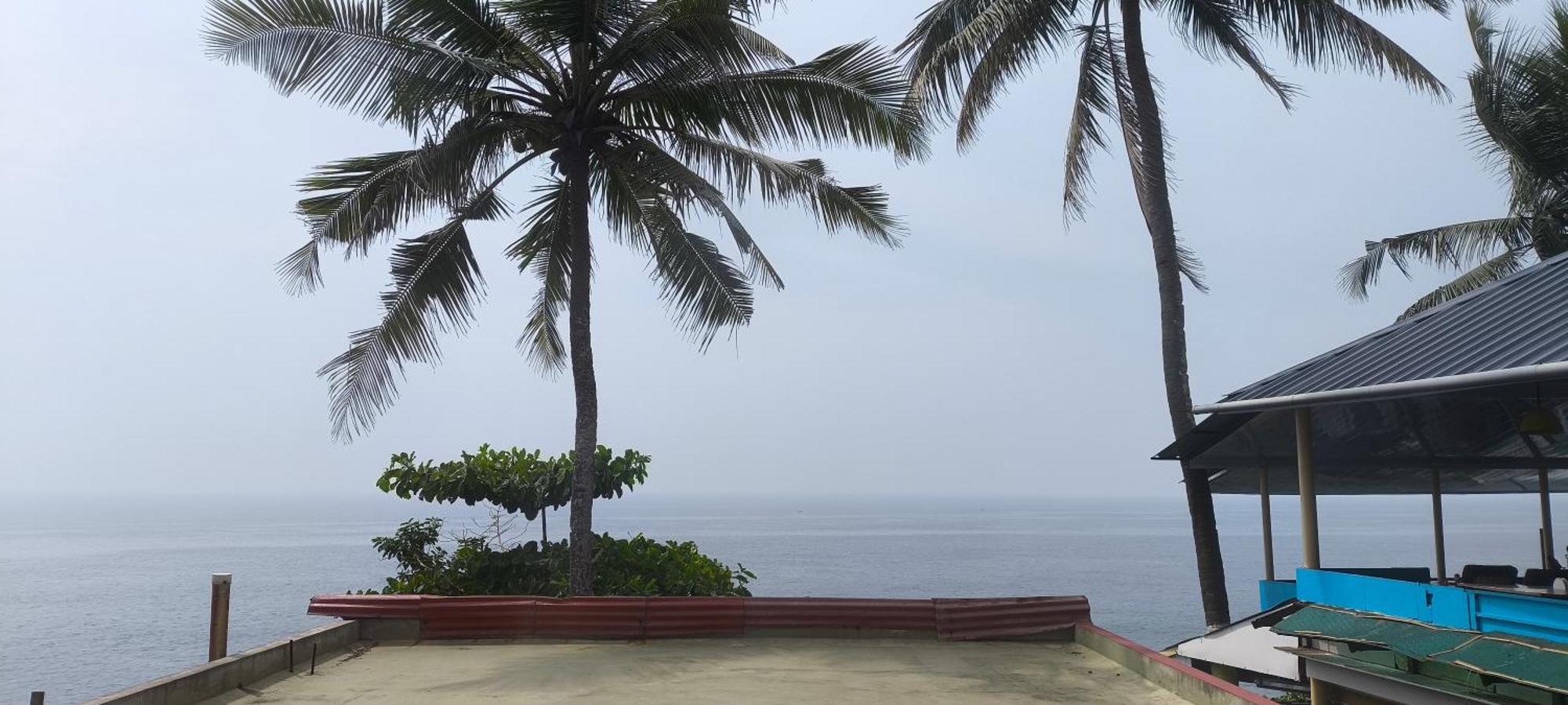 Hotel Tiny Temple Varkala Esterno foto