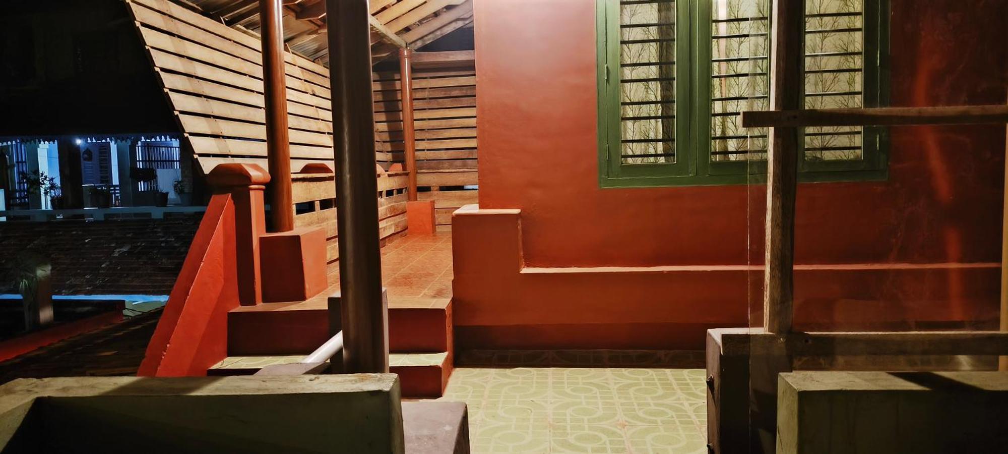 Hotel Tiny Temple Varkala Esterno foto